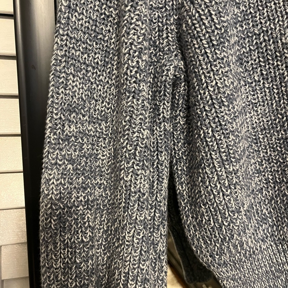 Medium H&M - Picture 2 of 2
